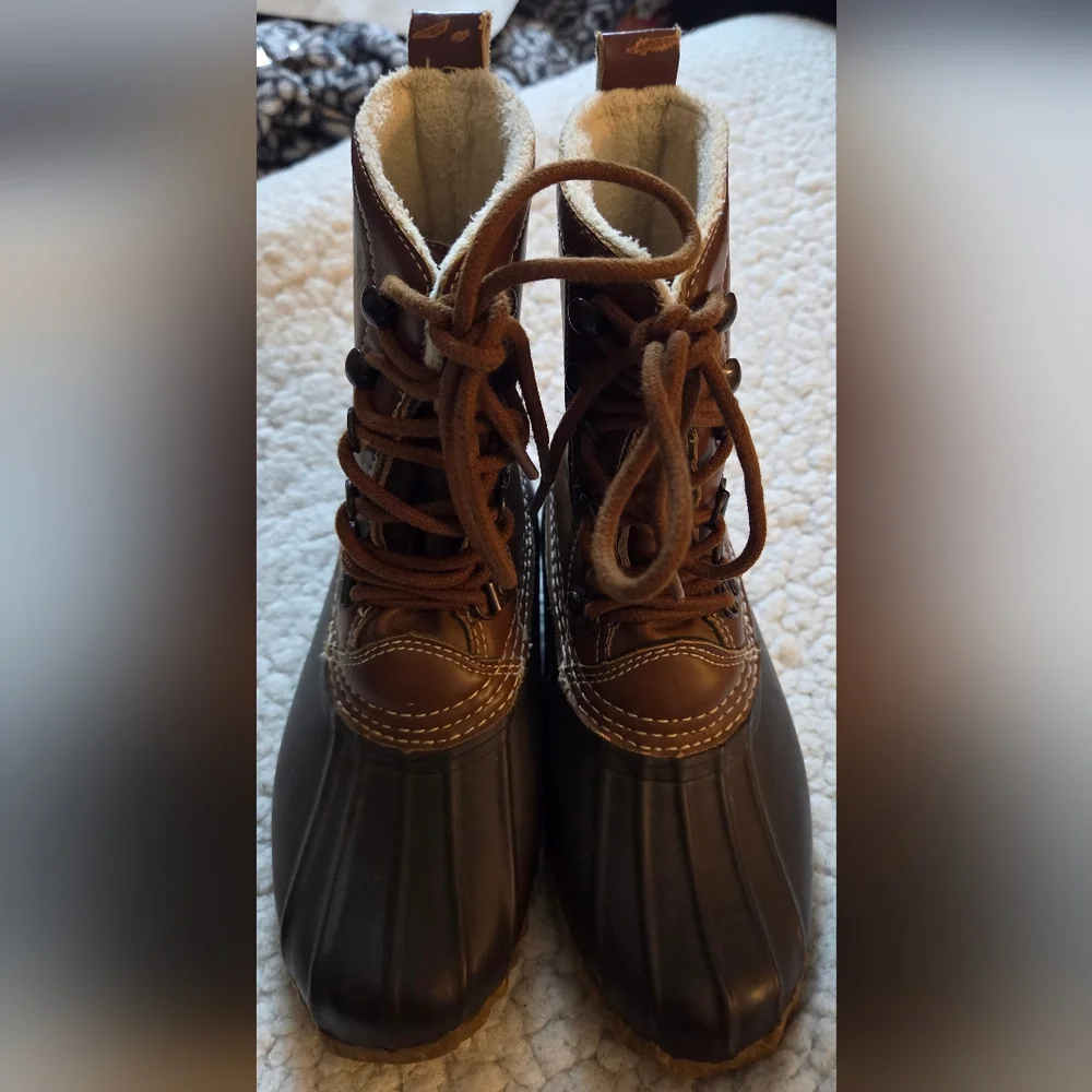 Esprit Kids Duck Boots Size 1M Brown Faux Fur Lined Waterproof Winter Snow Boots